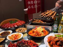 -钳小柒·小龙虾蓝龙王烧烤夜宵(长寿路店)