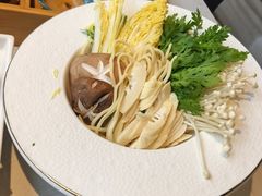 -拾溪餐厅·包厢(杭州千禧度假酒店)
