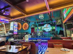 -Famous肥猫墨西哥音乐餐吧(五棵松华熙LIVE店)