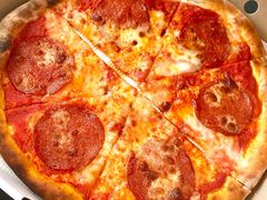 -城市大道红炉披萨烘焙坊