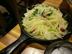 -一品酸菜鱼
