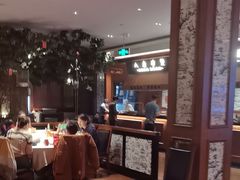 -八府香鸭·啫啫煲(华山路店)