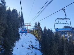 -丝绸之路山地度假区滑雪场