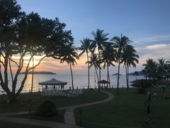 -Sunset Bar(丹绒亚路香格里拉店)