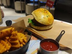 -必胜客(大悦城店)