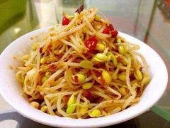 黄豆芽-金三可市井水煮鱼(金碧园店)