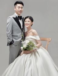 -上花轿婚纱摄影