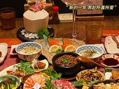 -肉魁屋·烧肉·烧鸟·酒场(高新店)