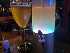 -Helens海伦司小酒馆(上海疁城新天地店)