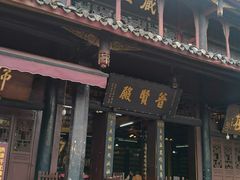 -峨眉山报国寺