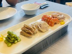 -HOMES上海本帮菜(襄阳公园店)