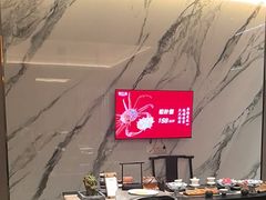 -忆江南·临江鱼馆