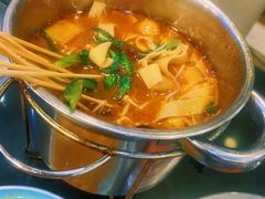 -瑞杰烧烤店·24小时营业(山东路店)