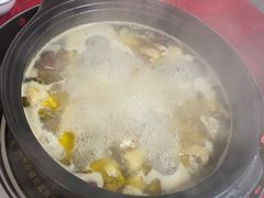 -花苑美食横琴生蚝火锅(拱北粤华路店)