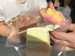-詹爷爷乌节路街头冰淇淋