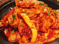 石板辣白菜炒五花肉-七八冷面·延边朝鲜族美食(欢乐谷店)