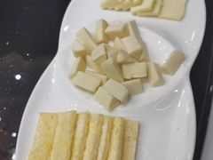 奶皮子-巴音浩日娲·蒙餐(双林东路店)