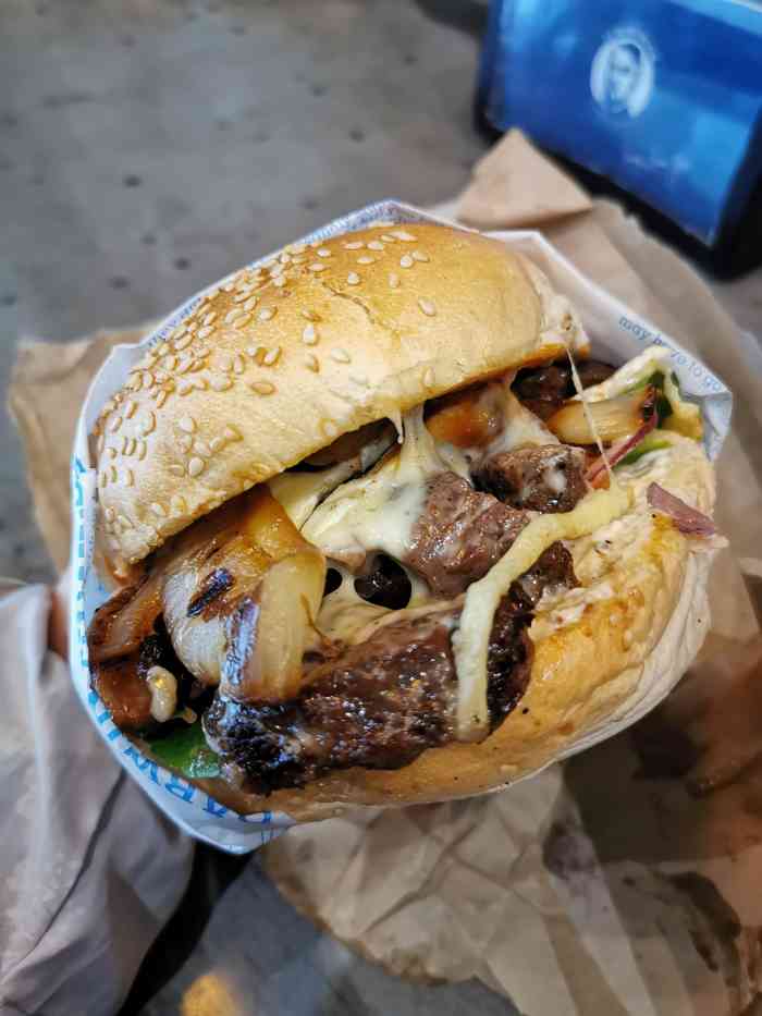 fergburger(皇后镇店)-"皇后镇的网红店,不来一次太对不起自己啊.