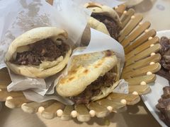 -闫家驴肉老店(华电一校店)
