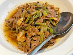 小炒黄牛肉-湘中缘·湖南菜(娄底驻京办店)