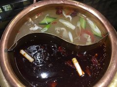 -川中故事·成都老火锅(东书房店)