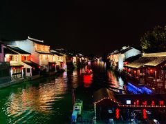 -南门头上美食街