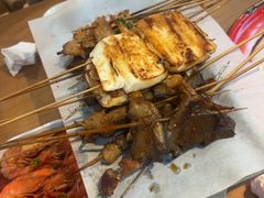 -华府九号海鲜烧烤大排档(龙域店)