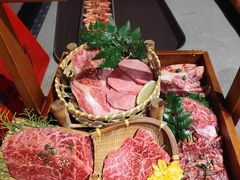 -山川小町·极番烧肉(新地假日广场店)