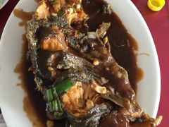 -北京龙庆四季香农家饭庄·灶台鱼·碳烤虹鳟鱼(龙庆峡店)