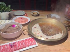 -小龙坎火锅(香港中路店)