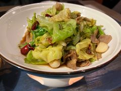 干椒手撕包菜-滇越乘象云南餐厅(豆各庄店)