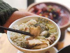 煎香酸菜半边鱼-渔悦潇湘·酸菜煮鱼(岳麓山店)