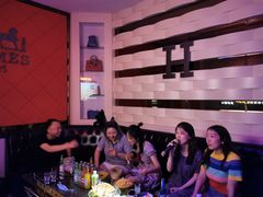 -歌库K馆量贩KTV(万达广场店)