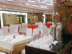 -良友·海鲜青岛菜·海肠捞饭(五四广场店)