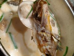 -佬麻雀·新湘菜(珠海金发购物中心店)