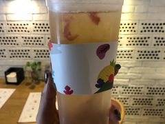 桃胶莓梅醉-炖物24章·顺时轻养茶(杭州大厦店)