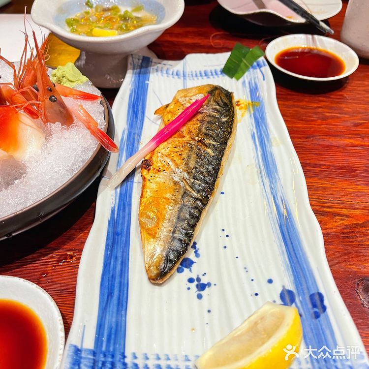 在郑州日料吃的最多家就是白石了