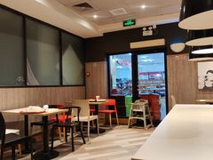 -肯德基(珠峰店)