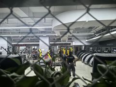 -格易美游泳馆健身房(新昆仑店)