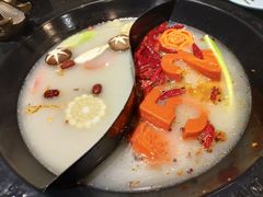-重庆德庄火锅(体育中心店)
