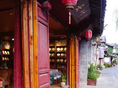-阿婆情腊排骨火锅·野生菌季(古城旗舰店)