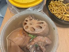 -燕子煨汤(山海关路店)