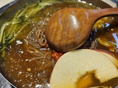 -屋里家延边朝鲜族冷面(梅林3店)