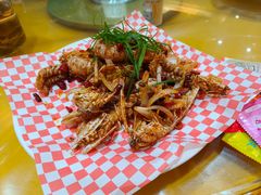 -覃记海鲜美食餐厅