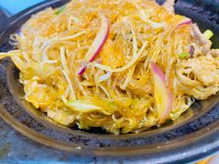 金针菇粉丝肥牛煲-有璟阁港式餐厅(国贸商城店)
