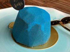 蓝宝石蛋糕-ins森林童话餐厅coffee&bistro