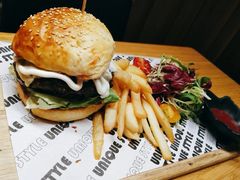 和牛汉堡-TIMEZONE8东八时区餐厅&酒吧(798店)