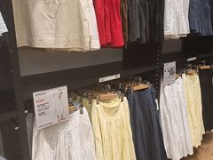 -优衣库(深圳万象天地旗舰店)