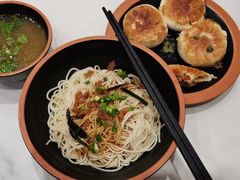 -瞪眼牛煎包·大锅牛肉汤(懿德城店)