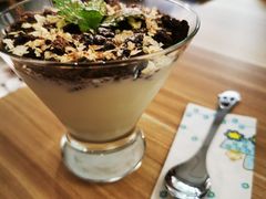 盆栽酸奶-捌楼咖啡书吧(南开店)